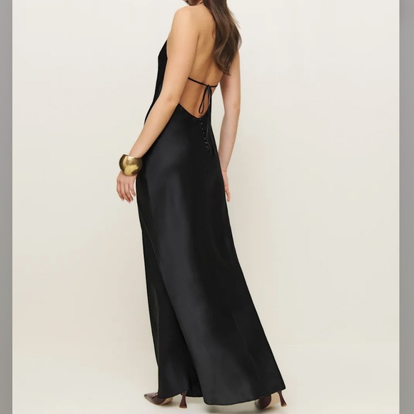 Reformation Dresses & Skirts - NEW NWT Reformation Jeany Dress - Black FLAW